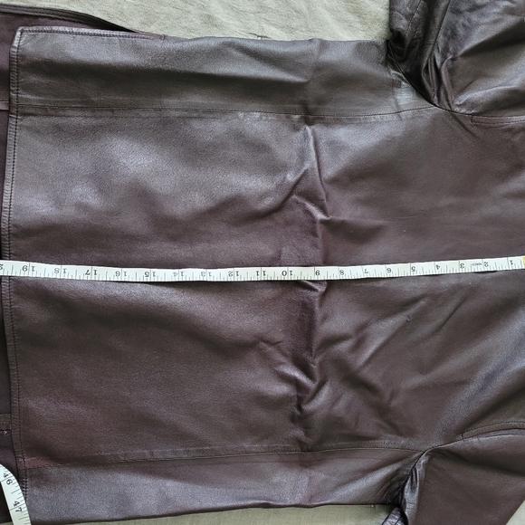 VINCE leather top Small - Picture 7 of 8